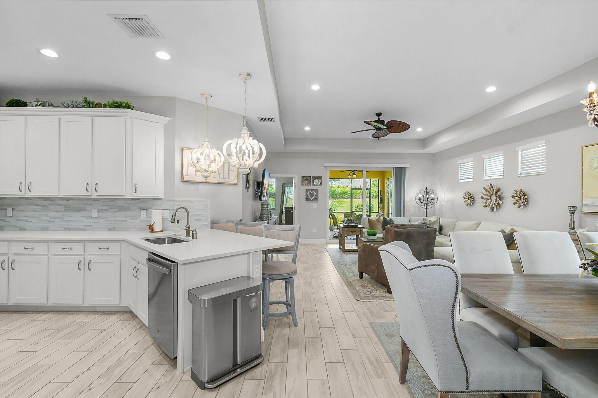12759 SW Lake Fern Circle