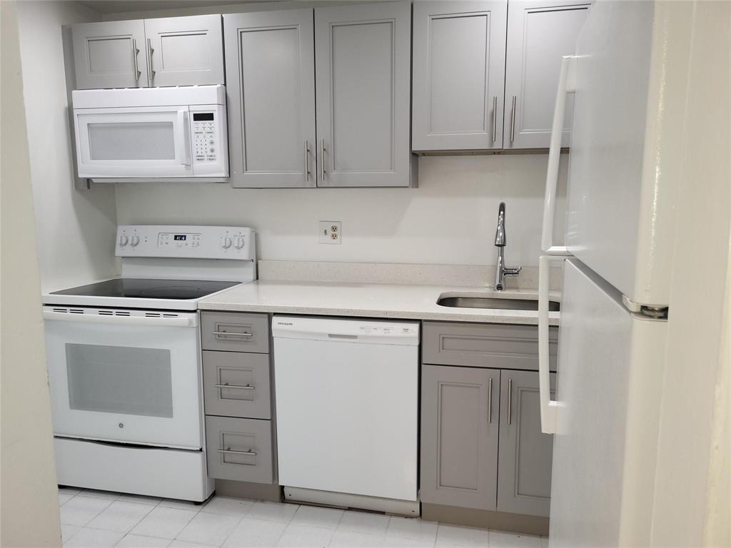 INTERNATIONAL VILLAGE AT - Residential Lease