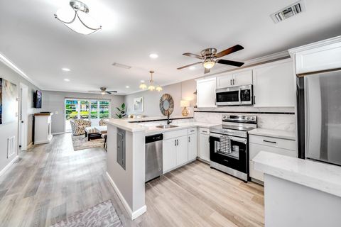 154 Lake Dora Drive West Palm Beach FL 33411