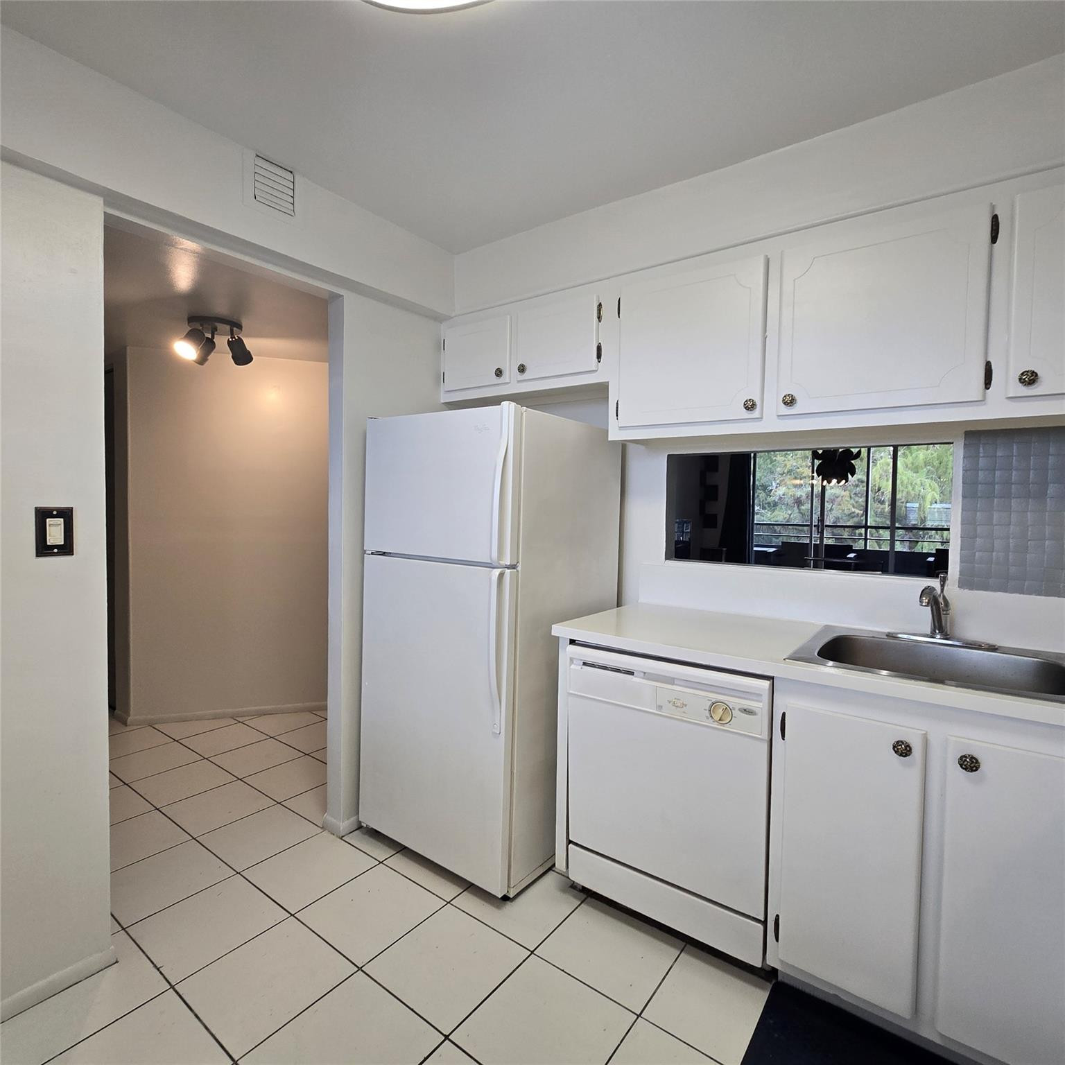 CYPRESS CHASE - Residential