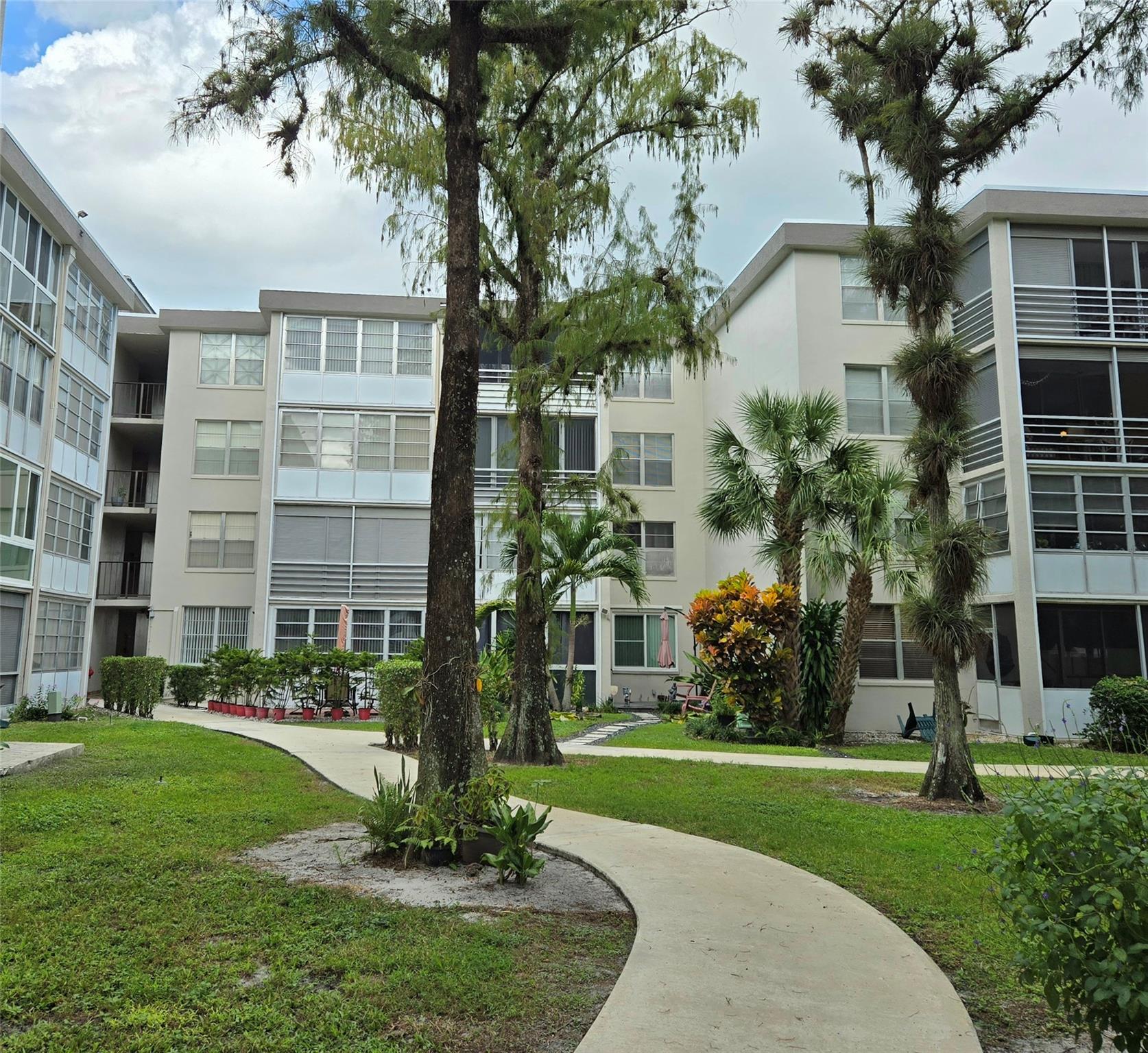 CYPRESS CHASE - Residential