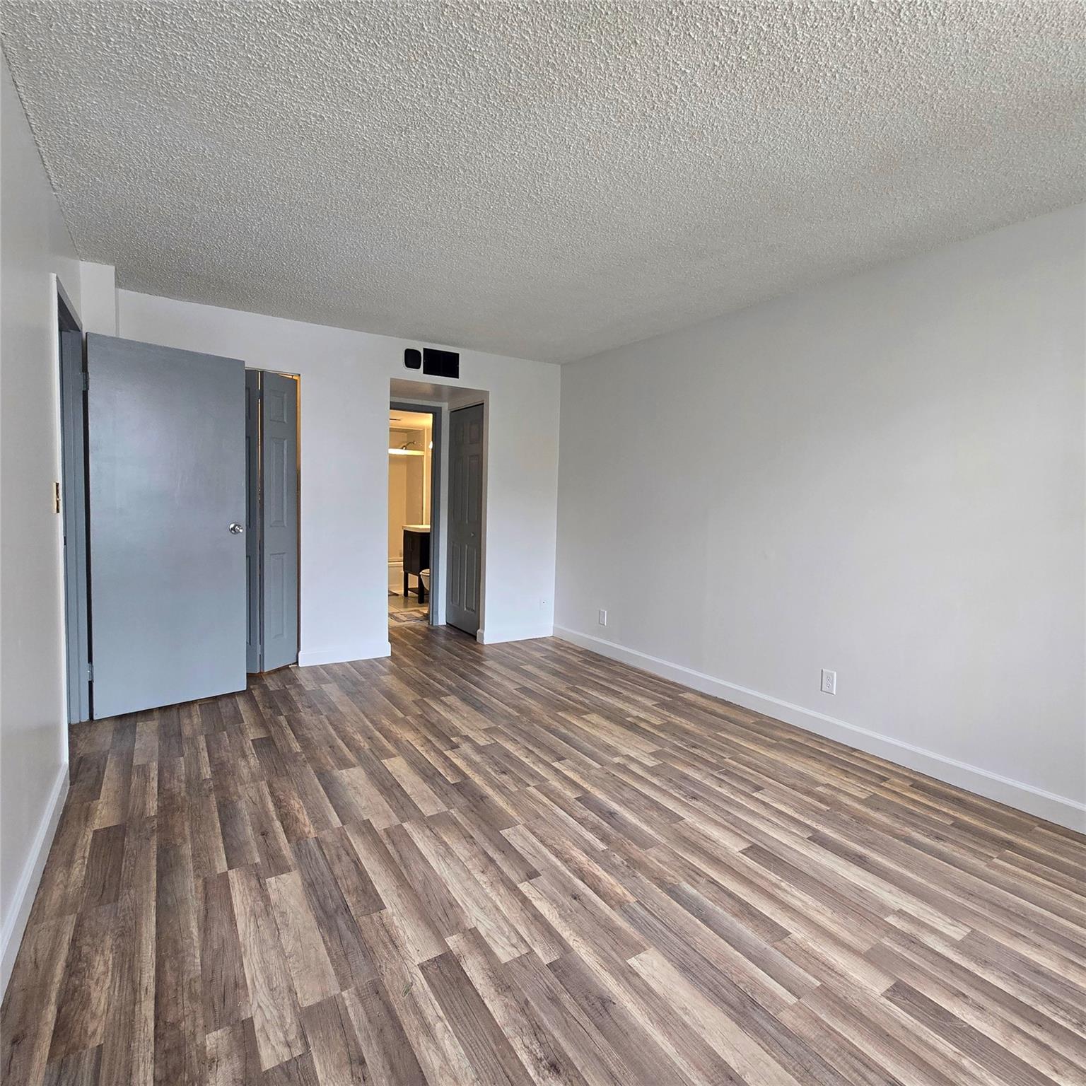 CYPRESS CHASE - Residential