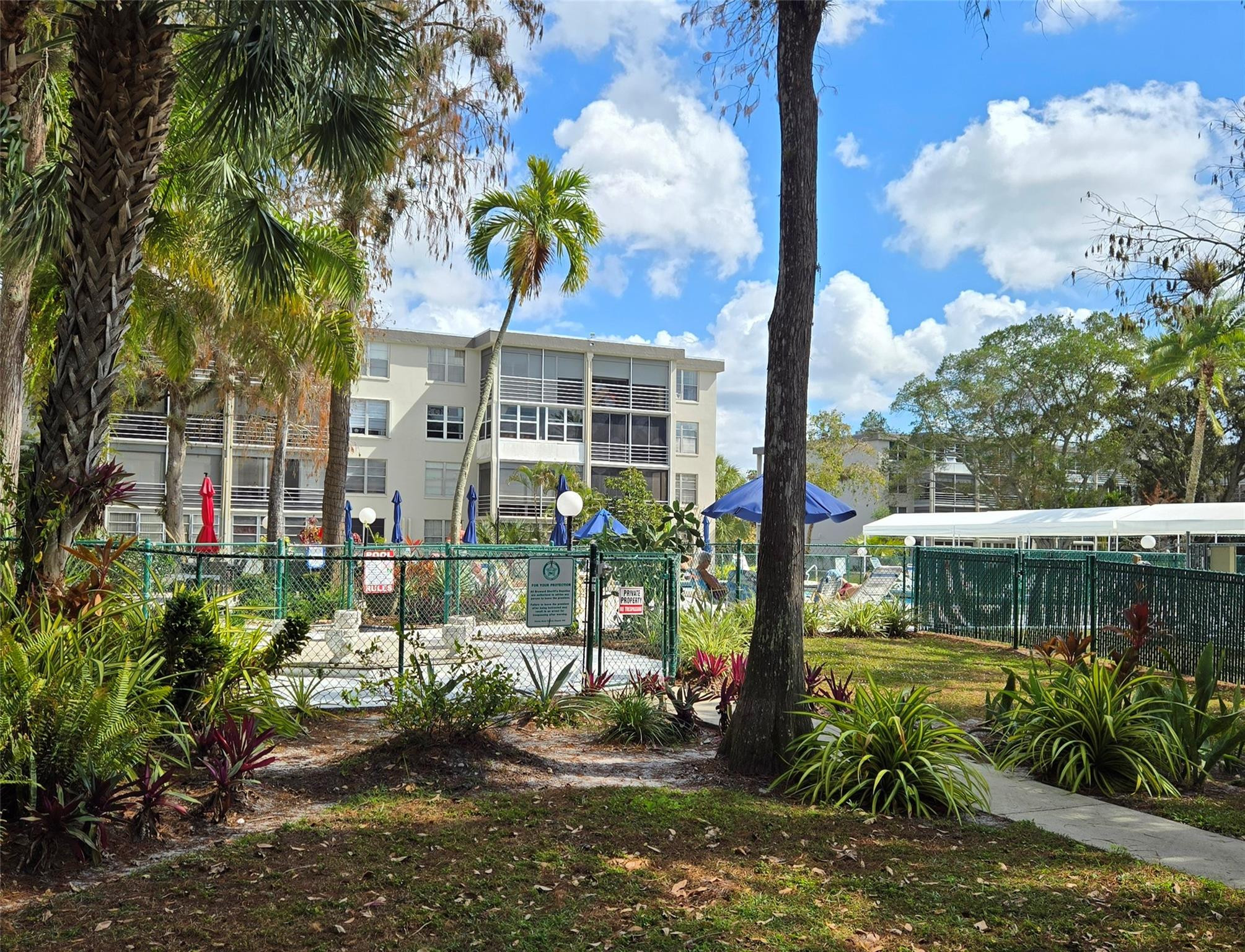 CYPRESS CHASE - Residential