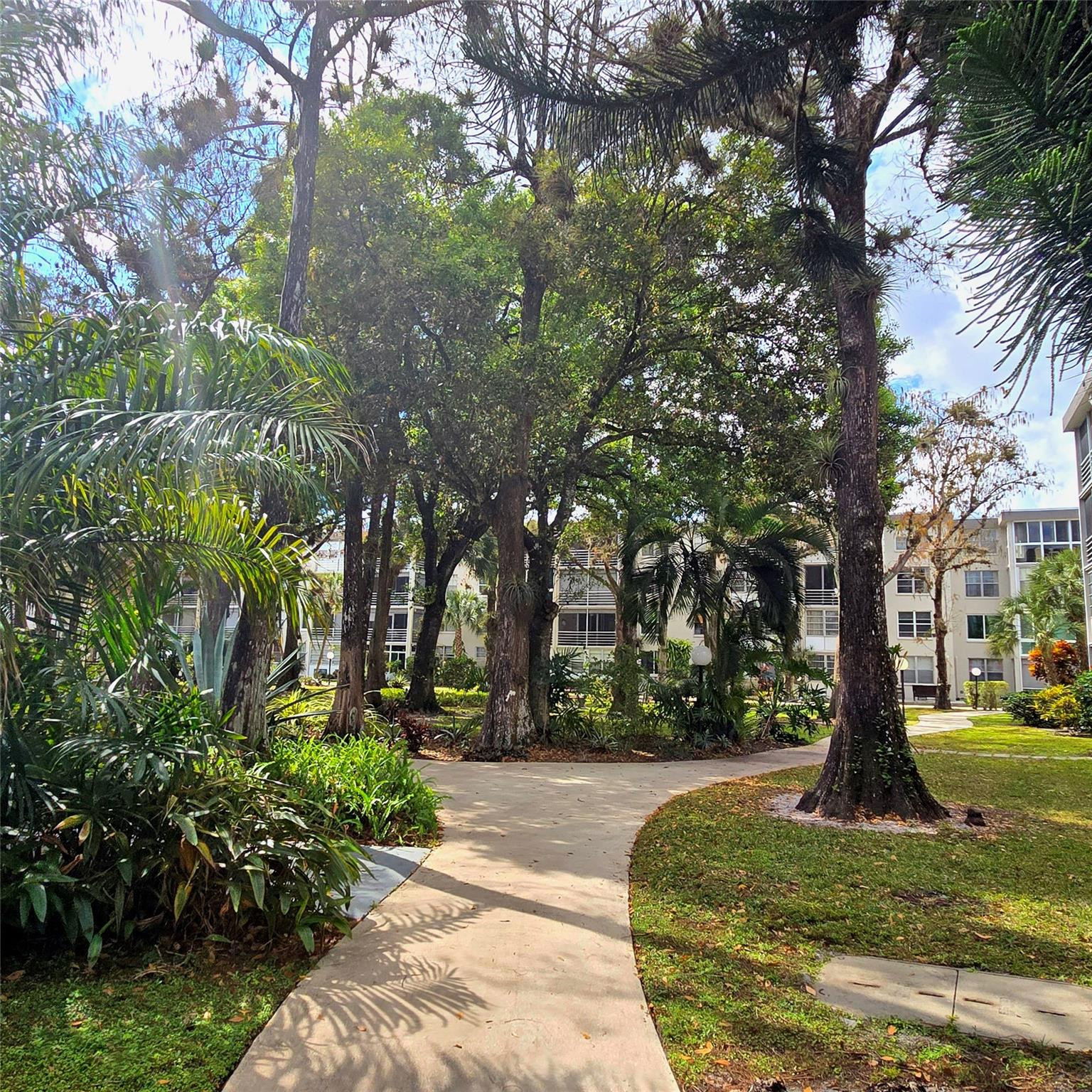 CYPRESS CHASE - Residential