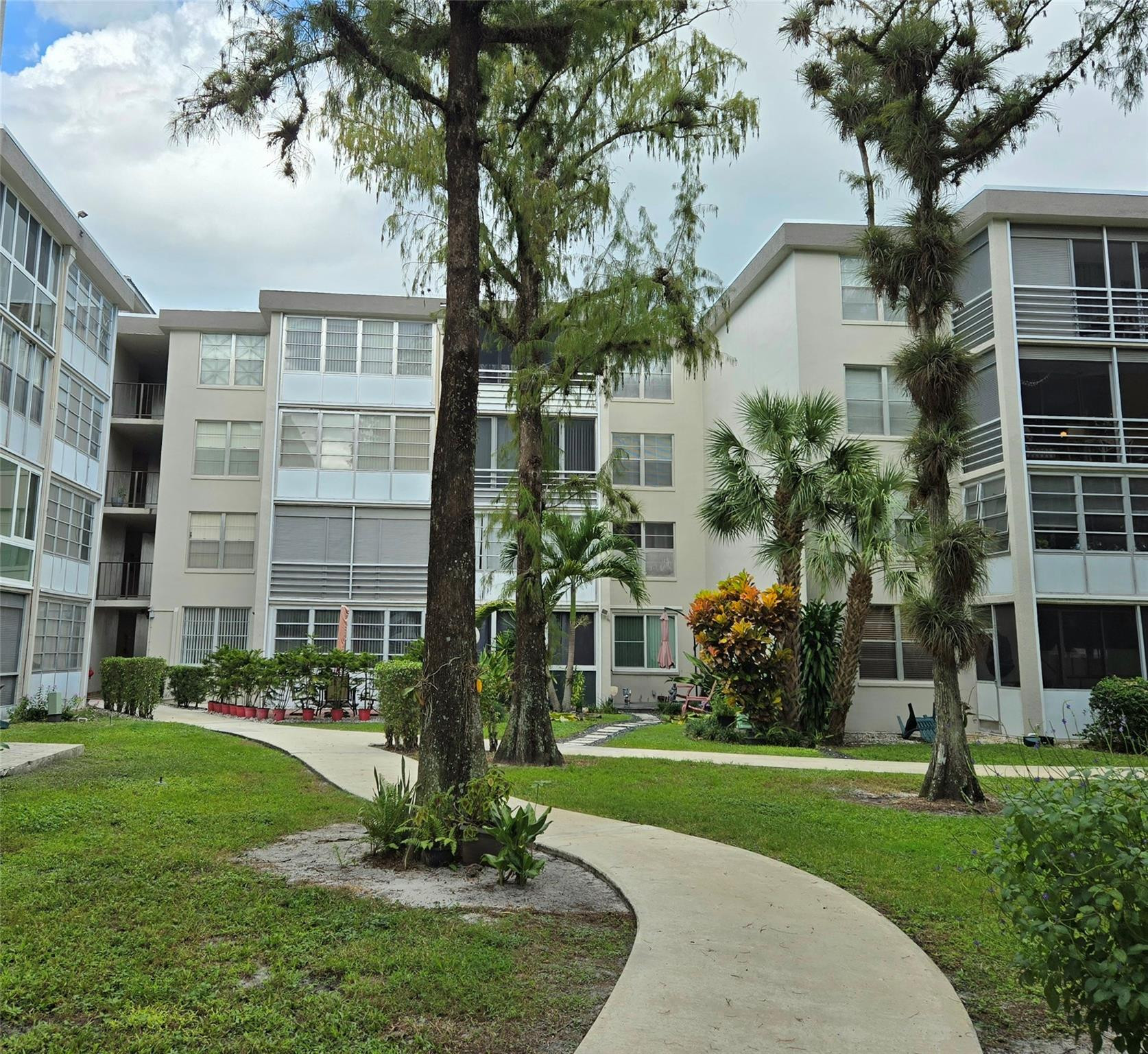 CYPRESS CHASE - Residential