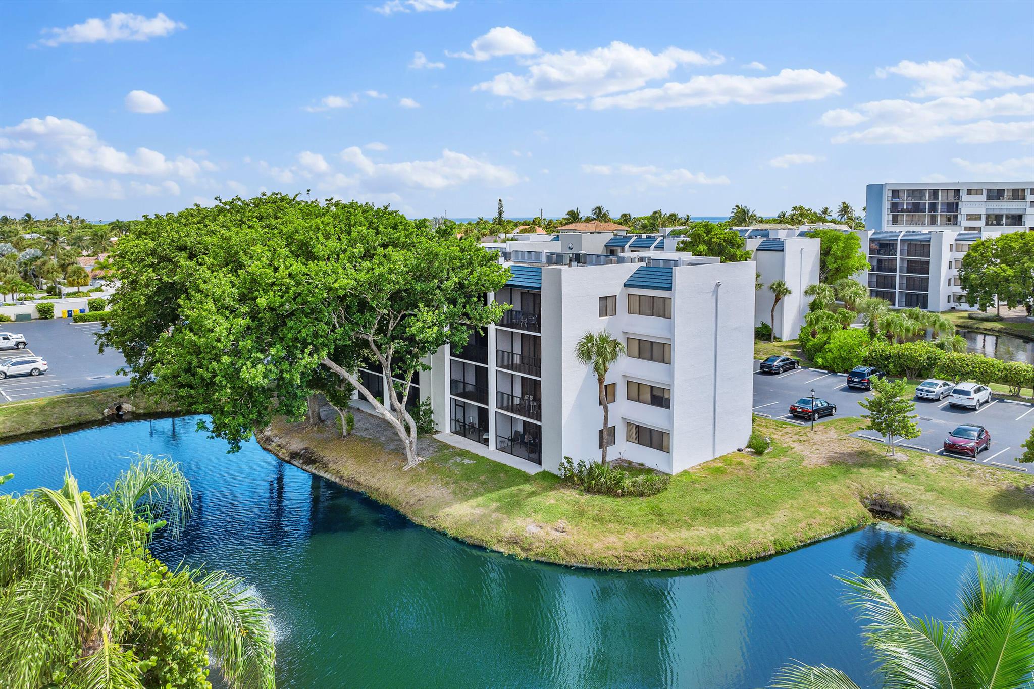 Avail 10/1/25 - 1/31/26. Fully furnished & appointed. Renovated & nicely decorated with views of Pool & Fountain. Tile thru-out. Open Kitchen. Newer appliances & furniture. Screened Balcony. Washer/Dryer. Queen Bed. Community Pool. Walking distance to Jup Beach/Parks. Incl: Wifi, basic cable, water, trash. Not available as an Annual. 13% tax on terms less than 6 mo 1 day. $100 JLR compliance Fee. $300 Exit Clean Fee. $40 credit/background per Adult (soft run thru Atlantic Screening). May consider a small dog. No trucks per Condo Assn.