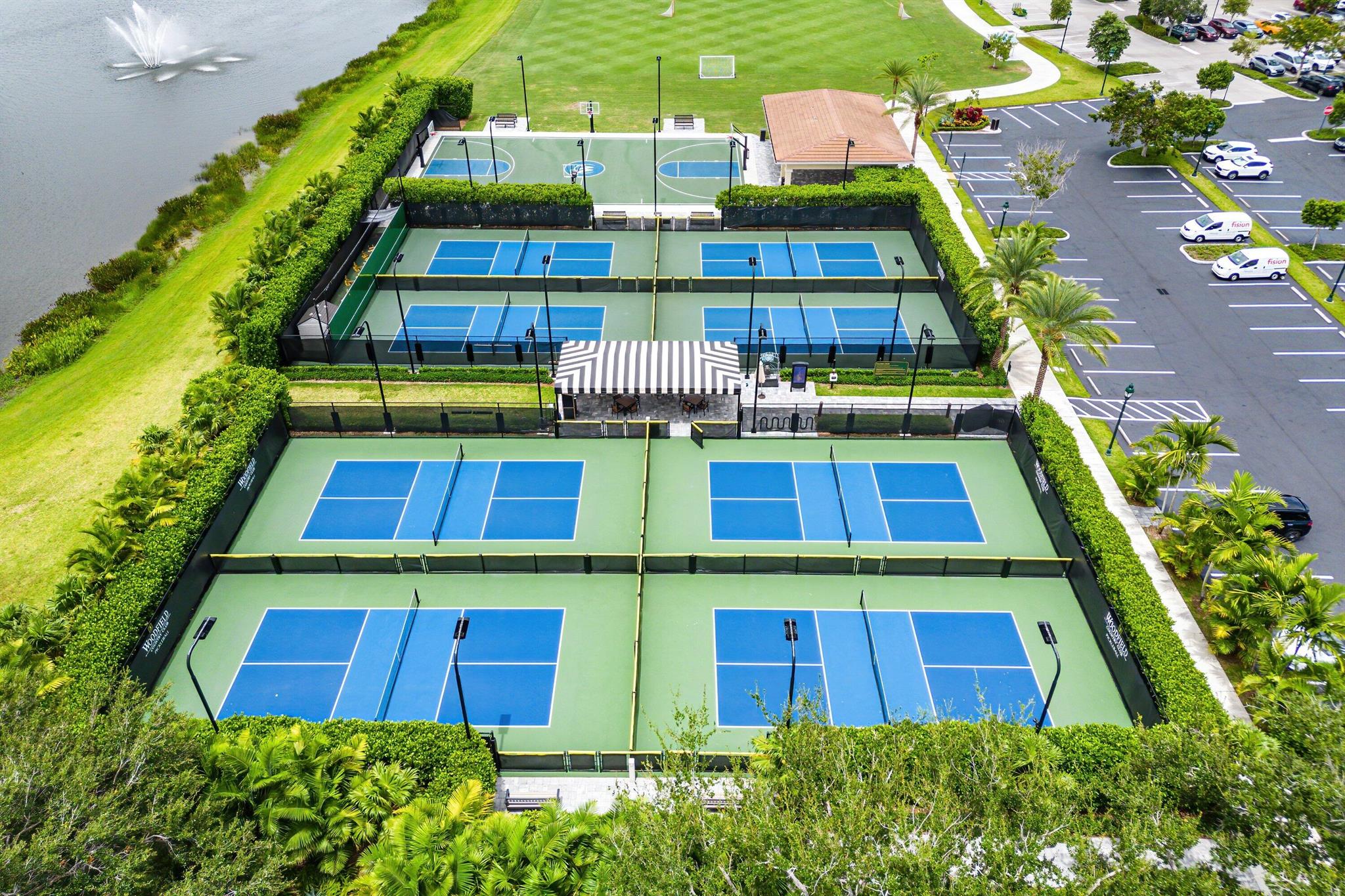 VICTORIA ISLES - Residential Lease