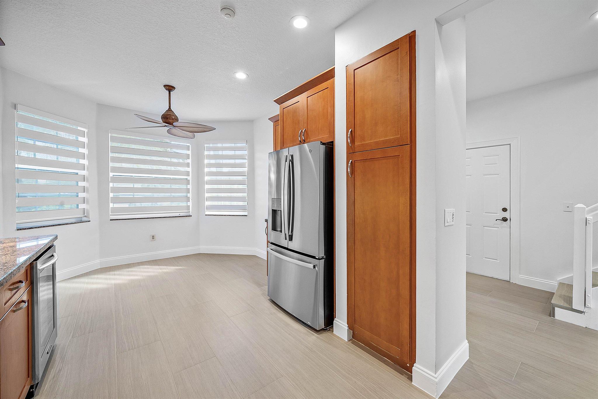 VICTORIA ISLES - Residential Lease