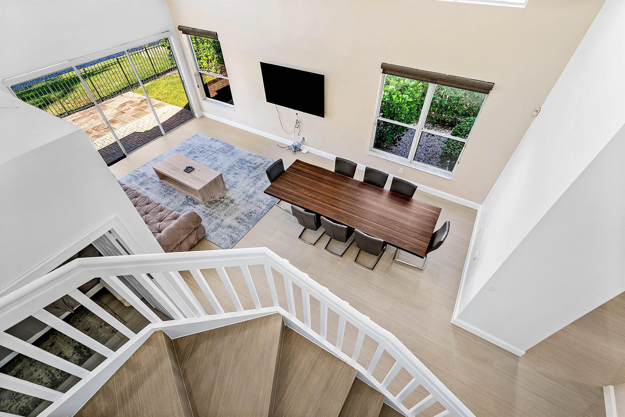 VICTORIA ISLES - Residential Lease