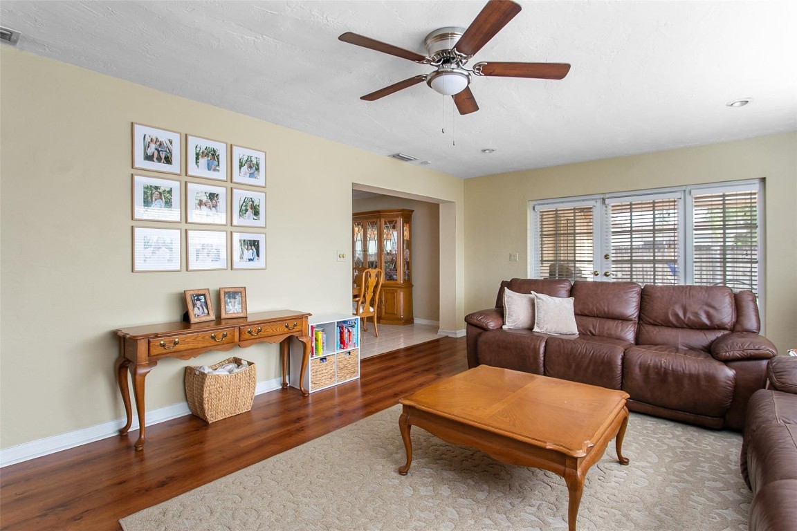 Pembroke Lakes Sec 1 76-4 - Residential