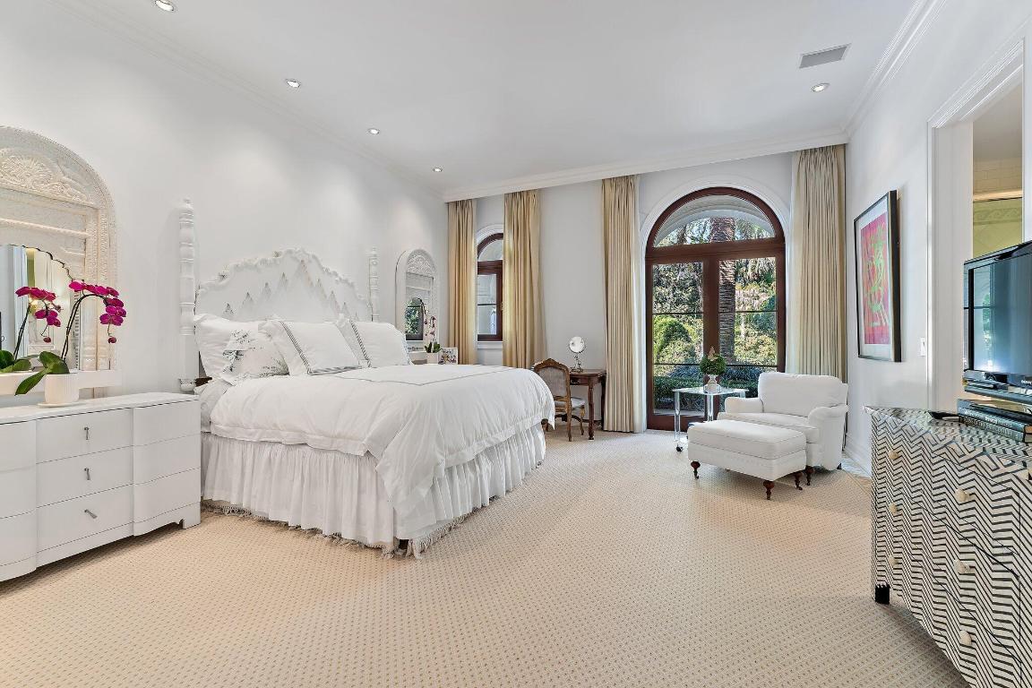 BEARS CLUB - Residential