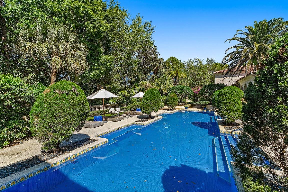 BEARS CLUB - Residential