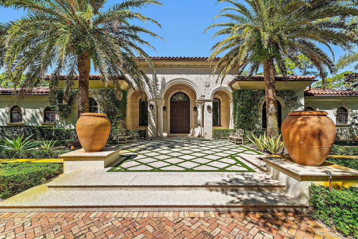 BEARS CLUB - Residential