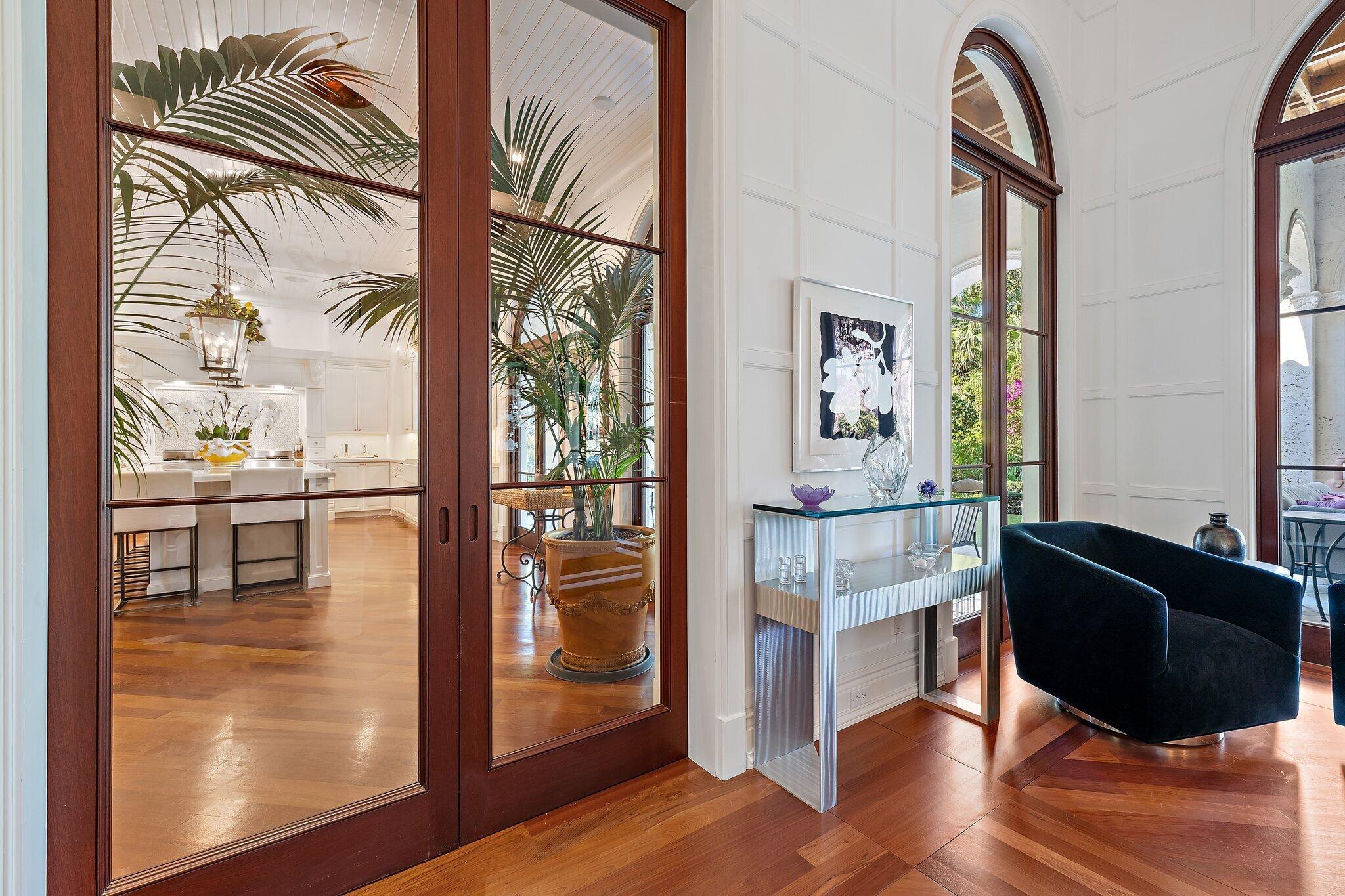 BEARS CLUB - Residential