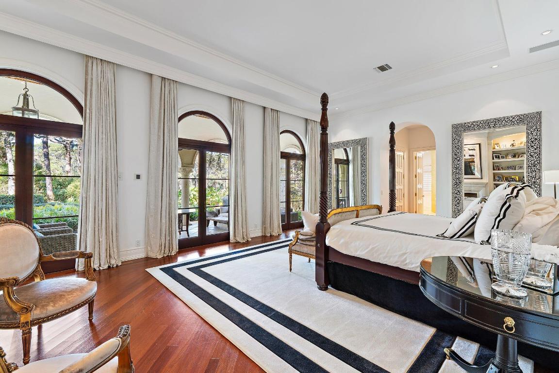 BEARS CLUB - Residential