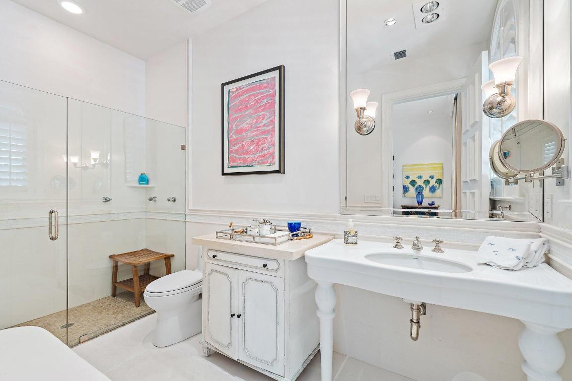 BEARS CLUB - Residential