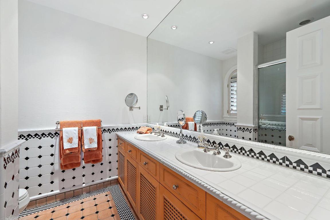 BEARS CLUB - Residential