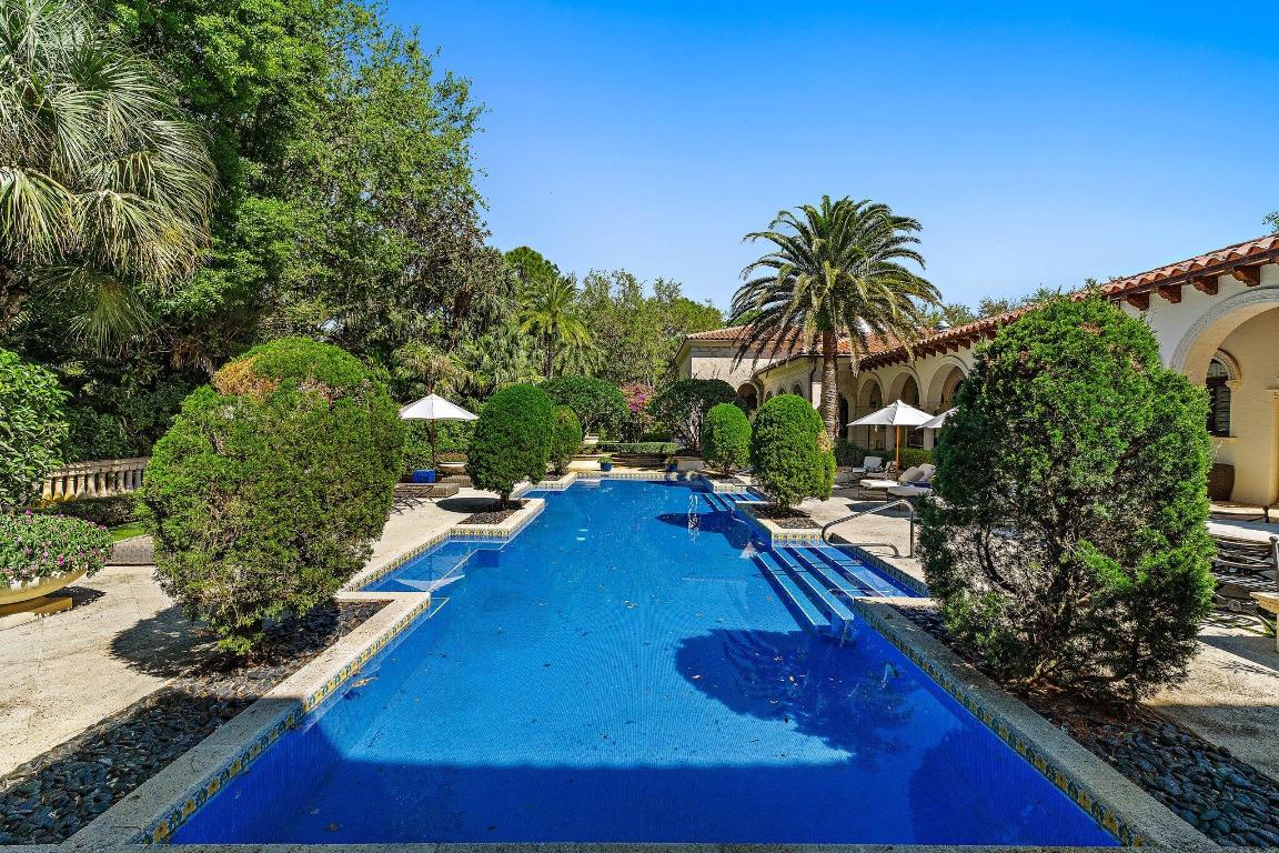 BEARS CLUB - Residential