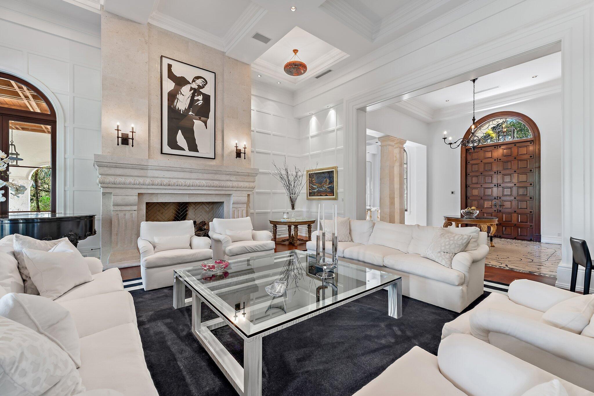 BEARS CLUB - Residential