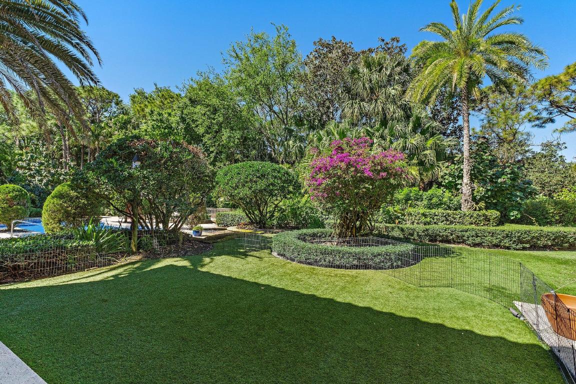 BEARS CLUB - Residential