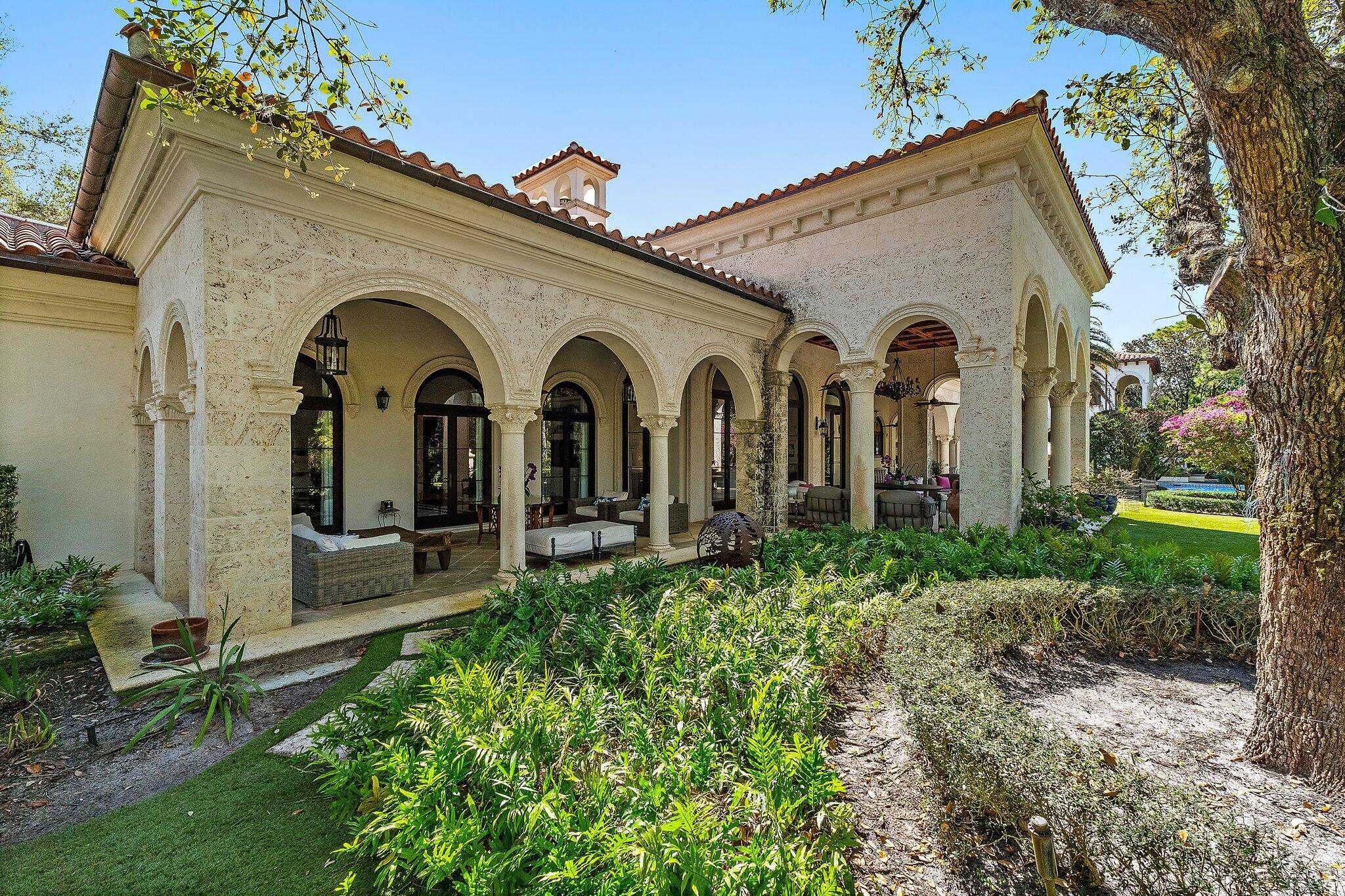 BEARS CLUB - Residential