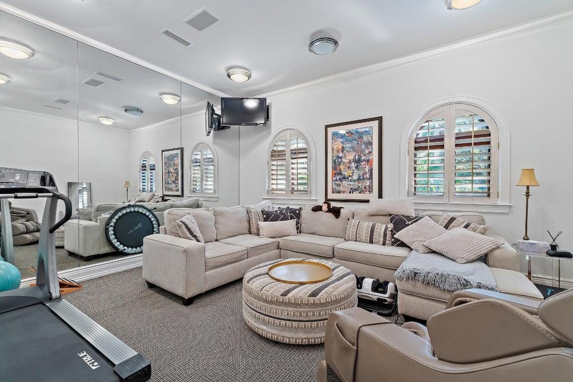 BEARS CLUB - Residential