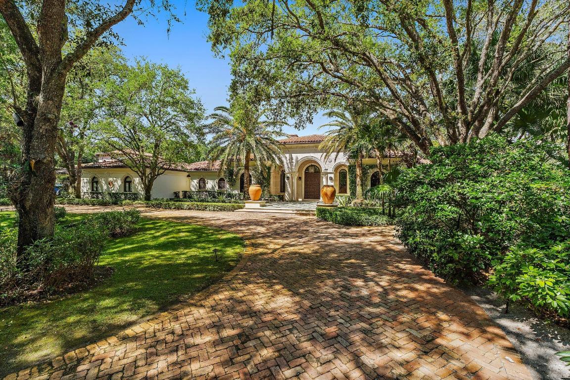 BEARS CLUB - Residential