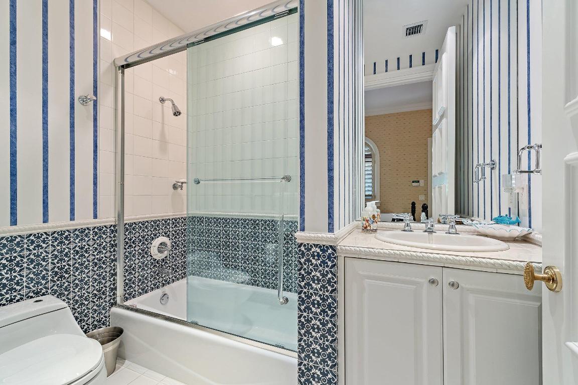 BEARS CLUB - Residential