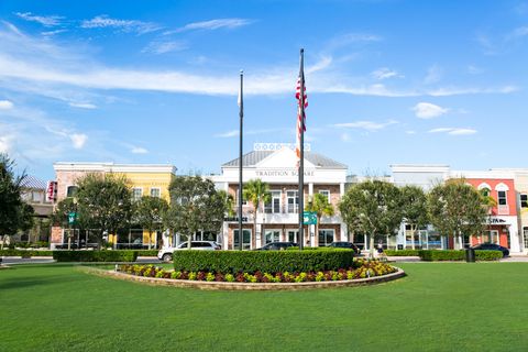 A home in Port St Lucie