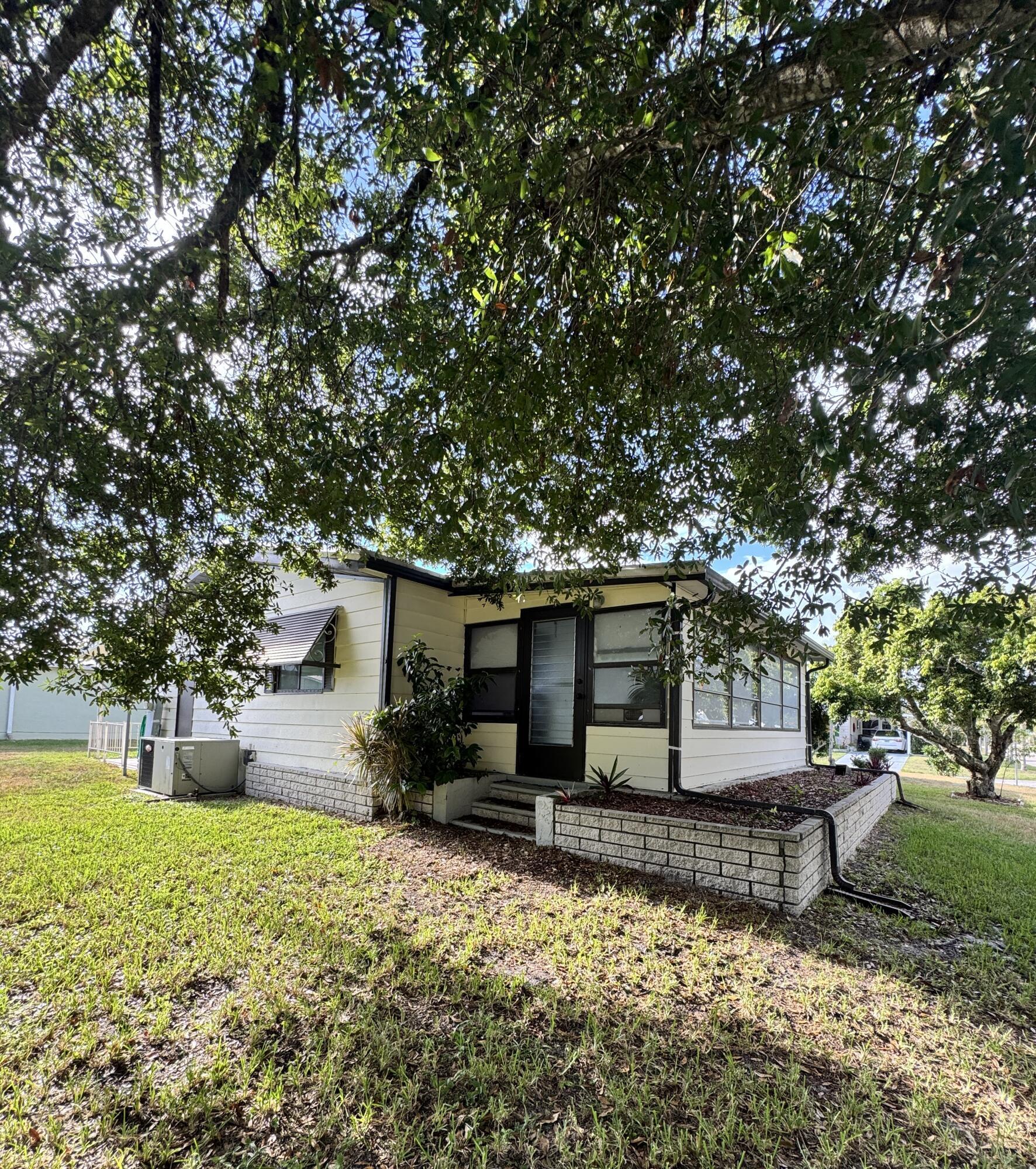 Spanish Lakes Country Club Village - Residential