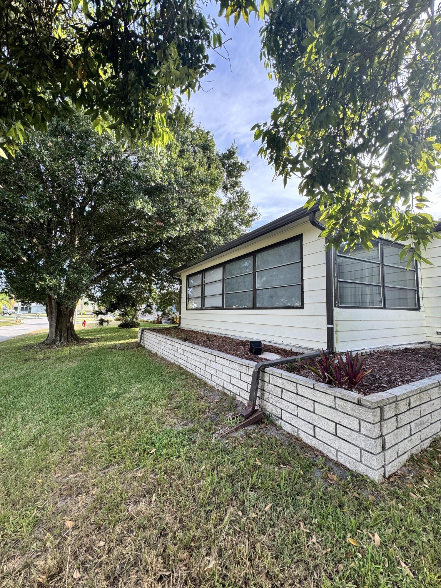 Spanish Lakes Country Club Village - Residential