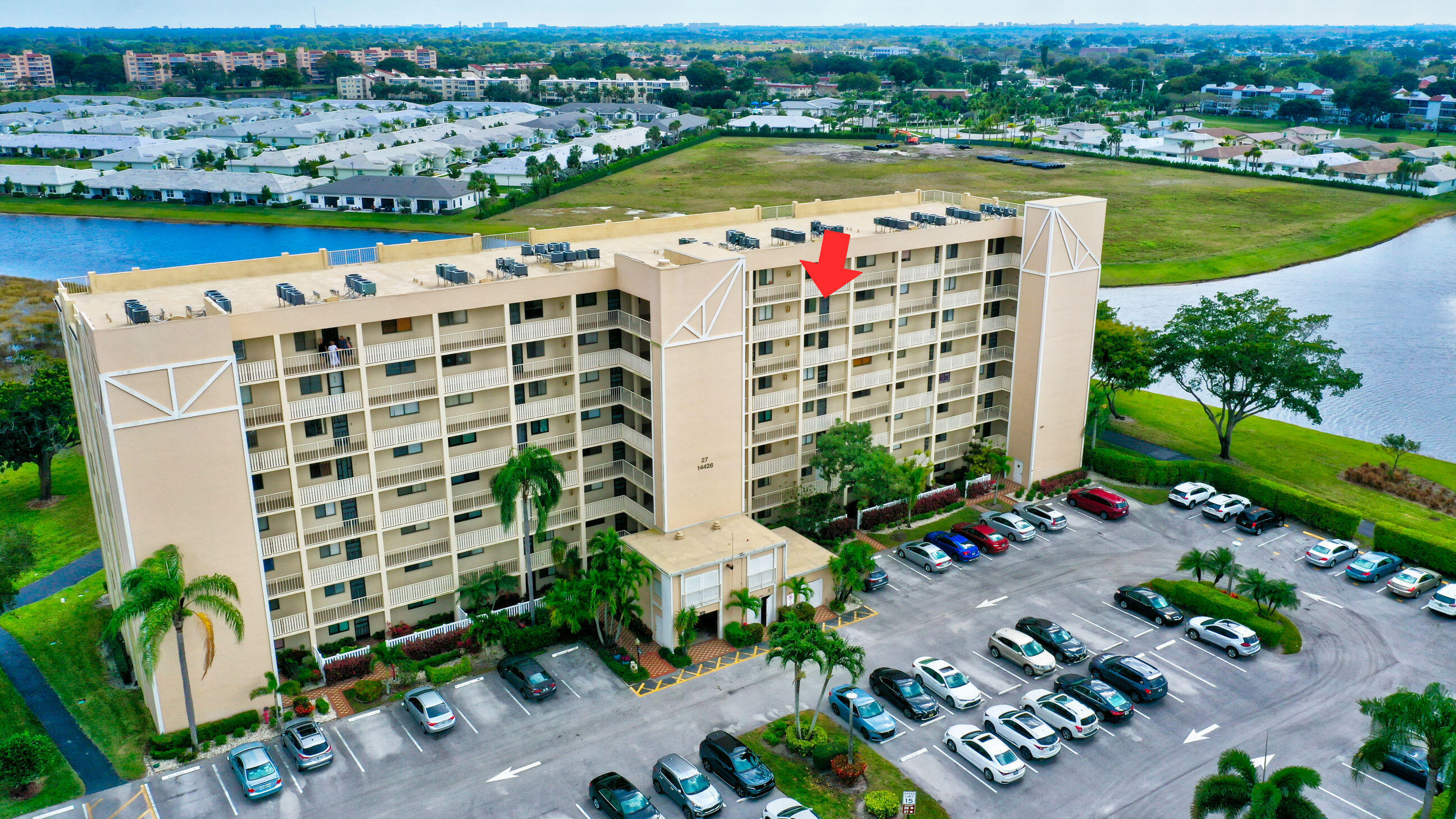 HUNTINGTON LAKES SEC THREE CONDOS - Residential Lease