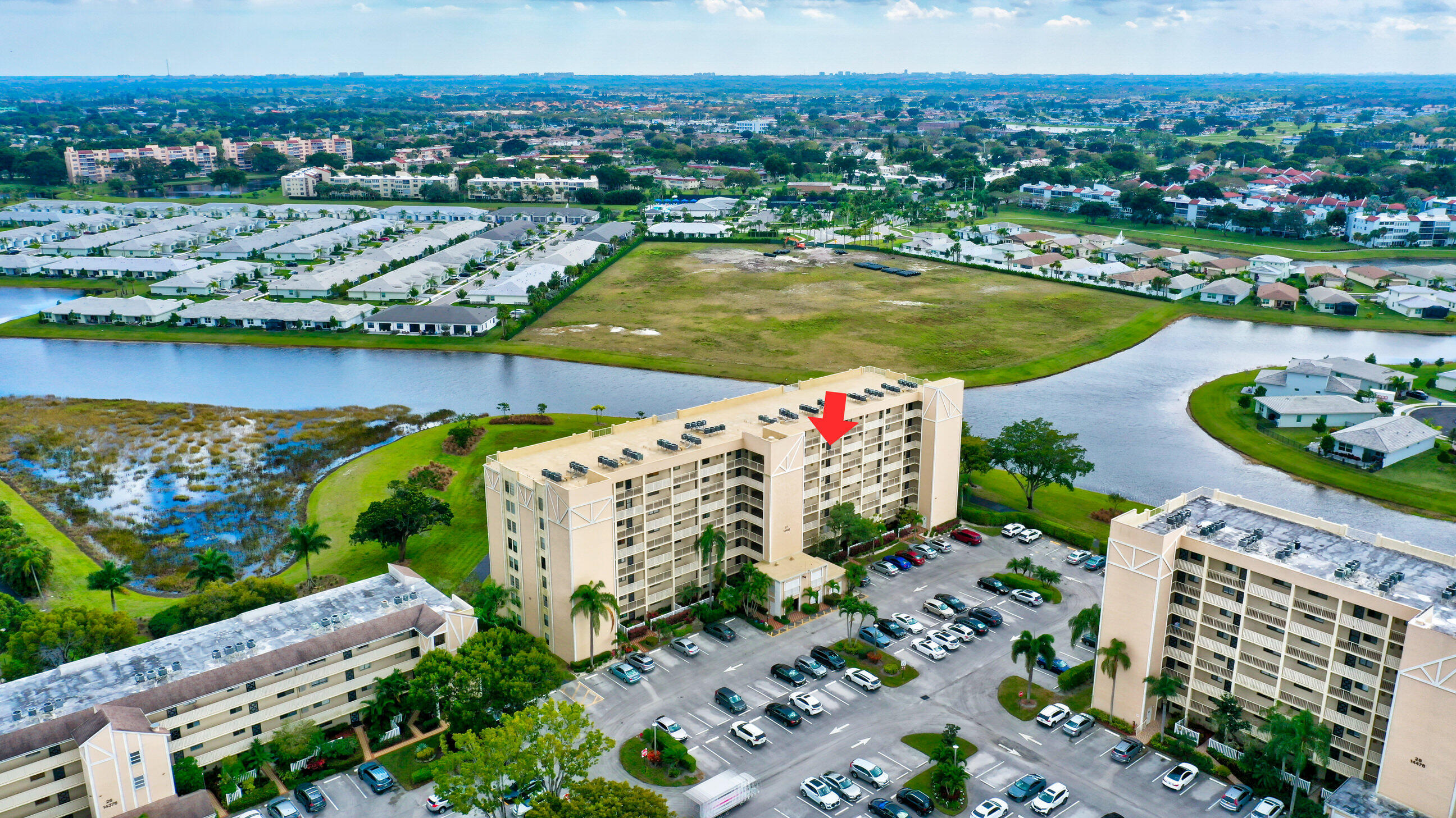 HUNTINGTON LAKES SEC THREE CONDOS - Residential Lease