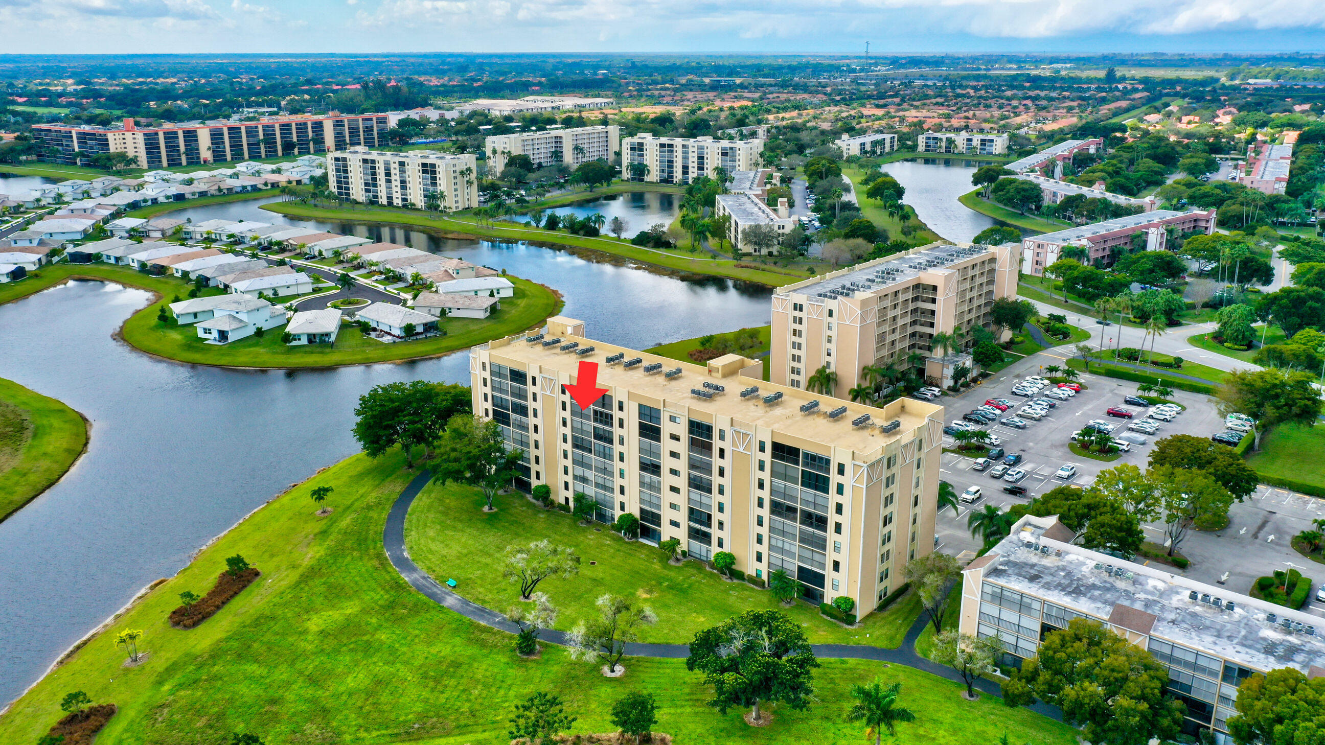 HUNTINGTON LAKES SEC THREE CONDOS - Residential Lease