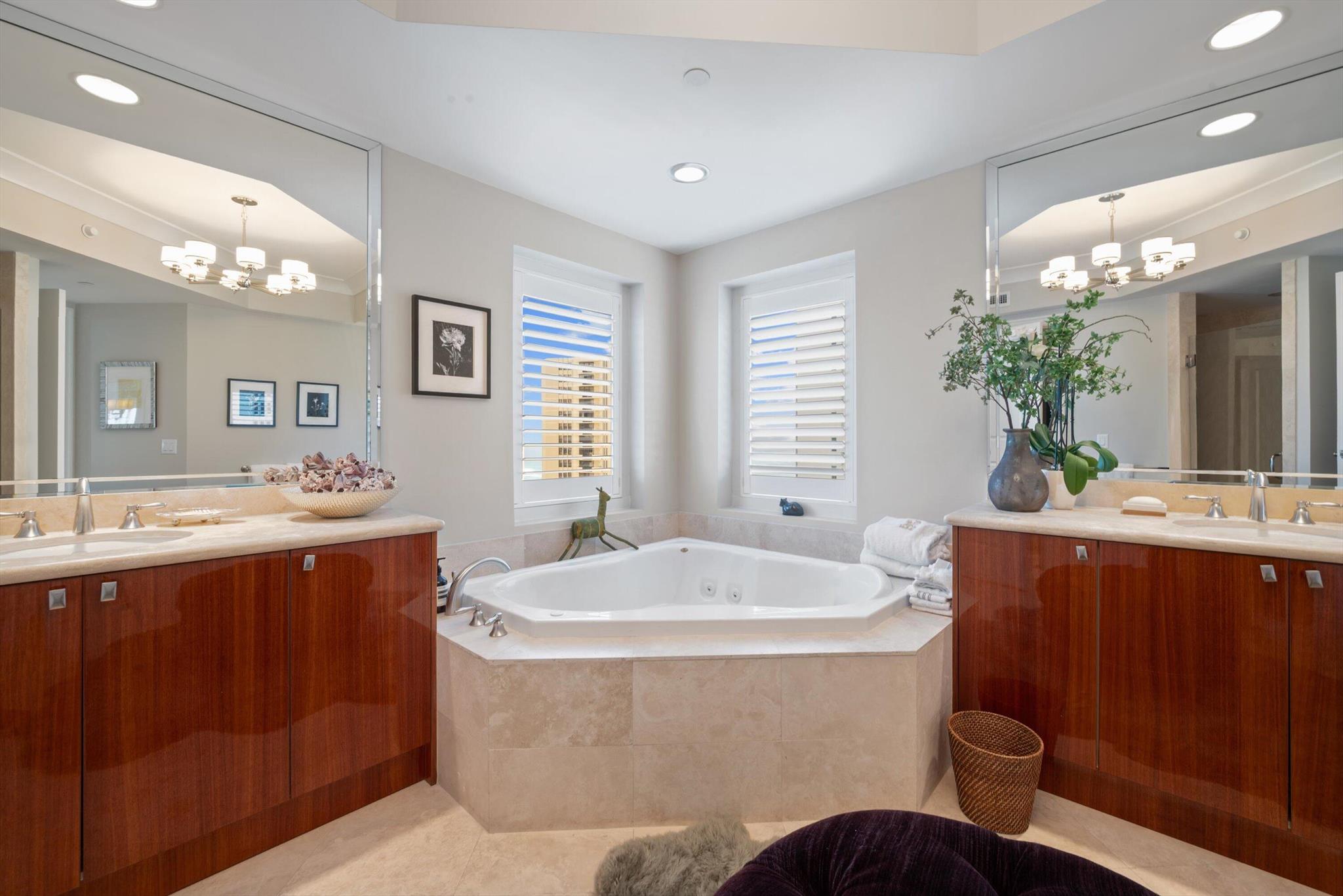 2700 NORTH OCEAN CONDO - Residential