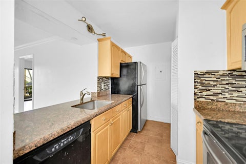 Tiny photo for 10022 Winding Lake Road #102, Sunrise, FL 33351 (MLS # B26063069)