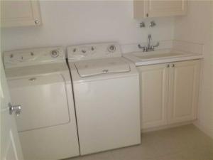 HARBOUR ISLE AT HUTCHINSO - Residential