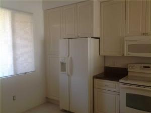 HARBOUR ISLE AT HUTCHINSO - Residential