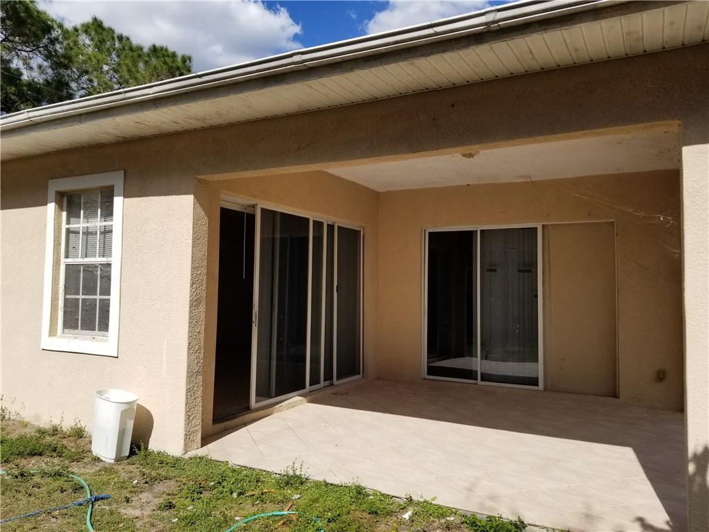 1573 - PORT CHARLOTTE SUB - Residential
