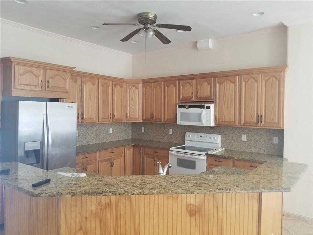 1573 - PORT CHARLOTTE SUB - Residential