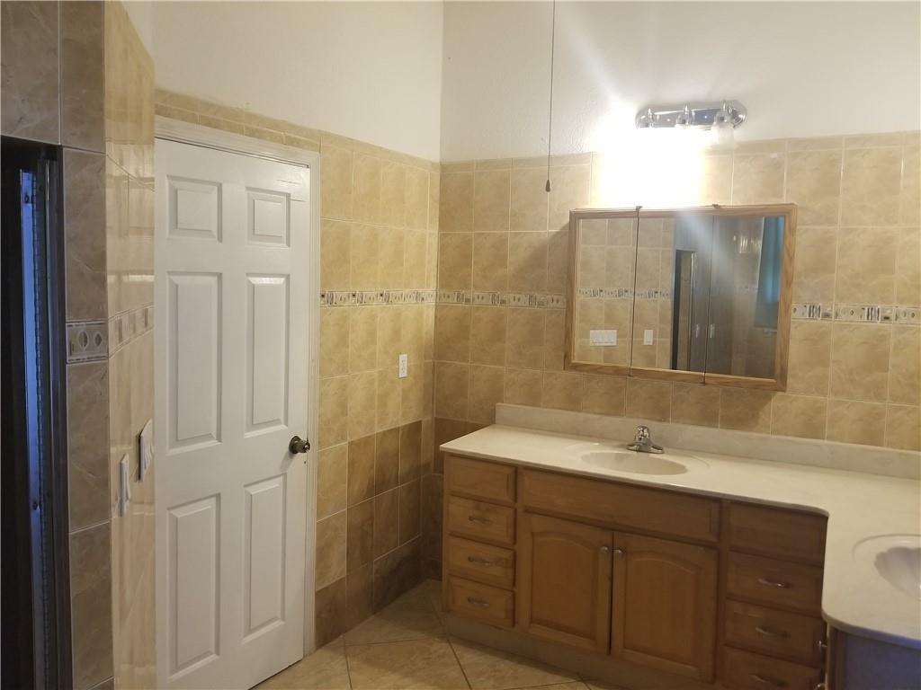 1573 - PORT CHARLOTTE SUB - Residential