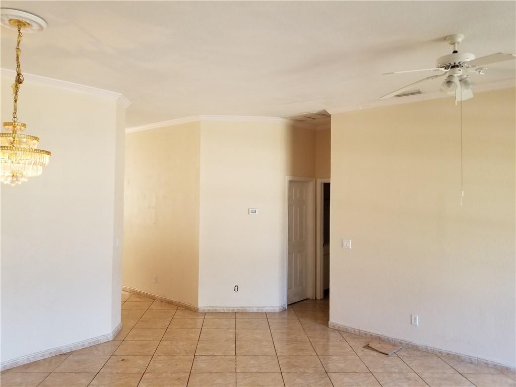 1573 - PORT CHARLOTTE SUB - Residential