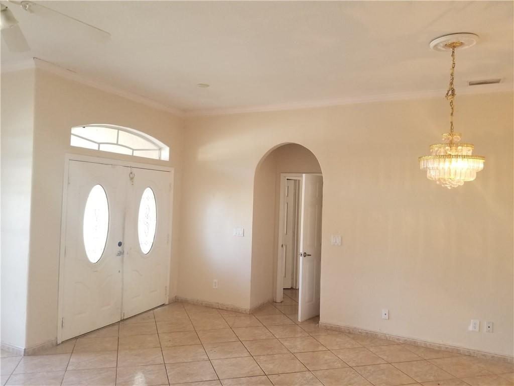 1573 - PORT CHARLOTTE SUB - Residential