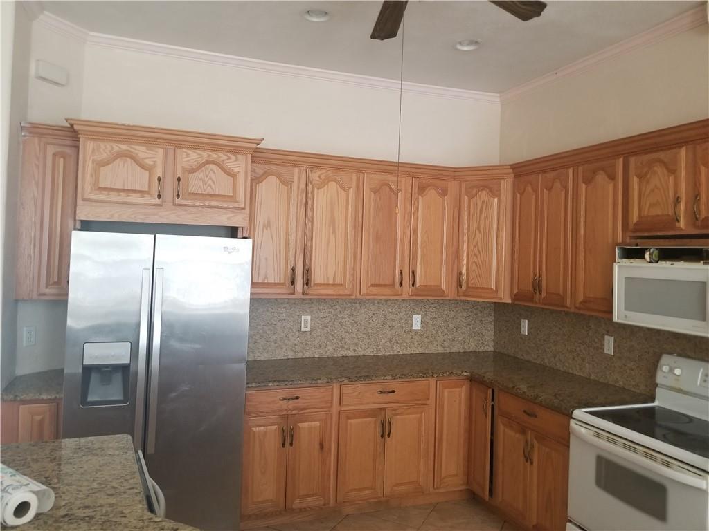 1573 - PORT CHARLOTTE SUB - Residential