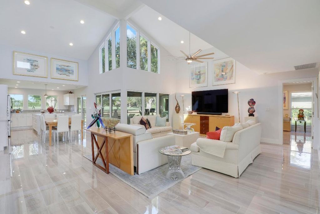 Photo of 13768 Sand Crane Drive, Palm Beach Gardens, FL 33418 (MLS # R10942919)