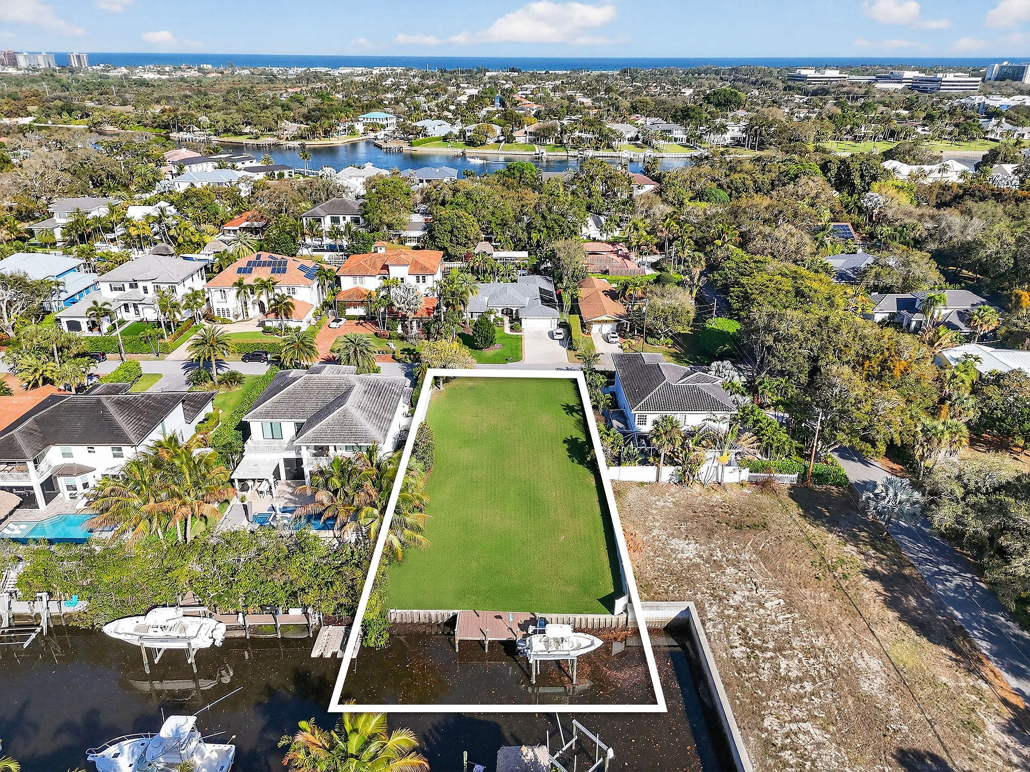 INTRACOASTAL PARK - Residential