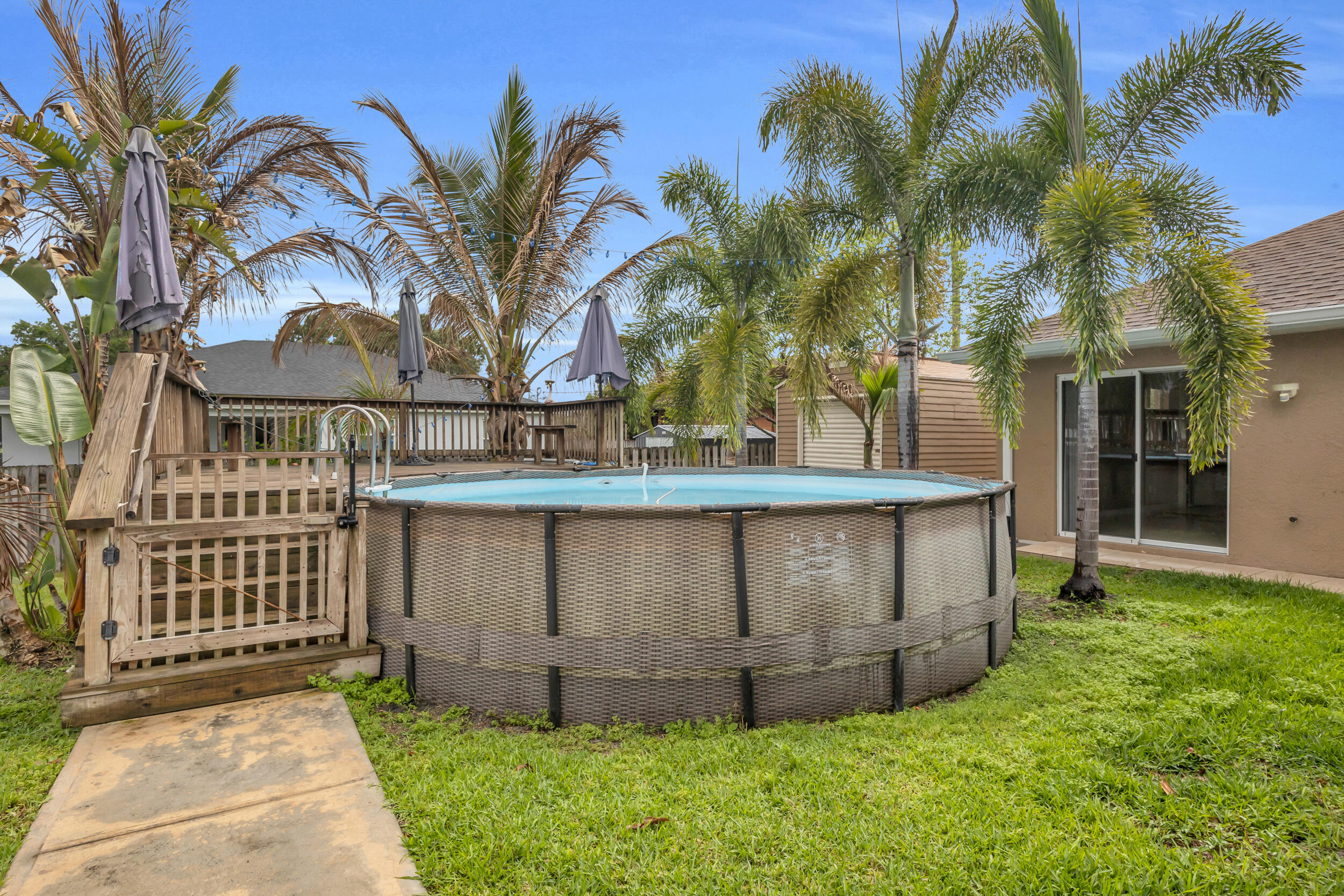 PORT ST LUCIE SECTION 33 - Residential