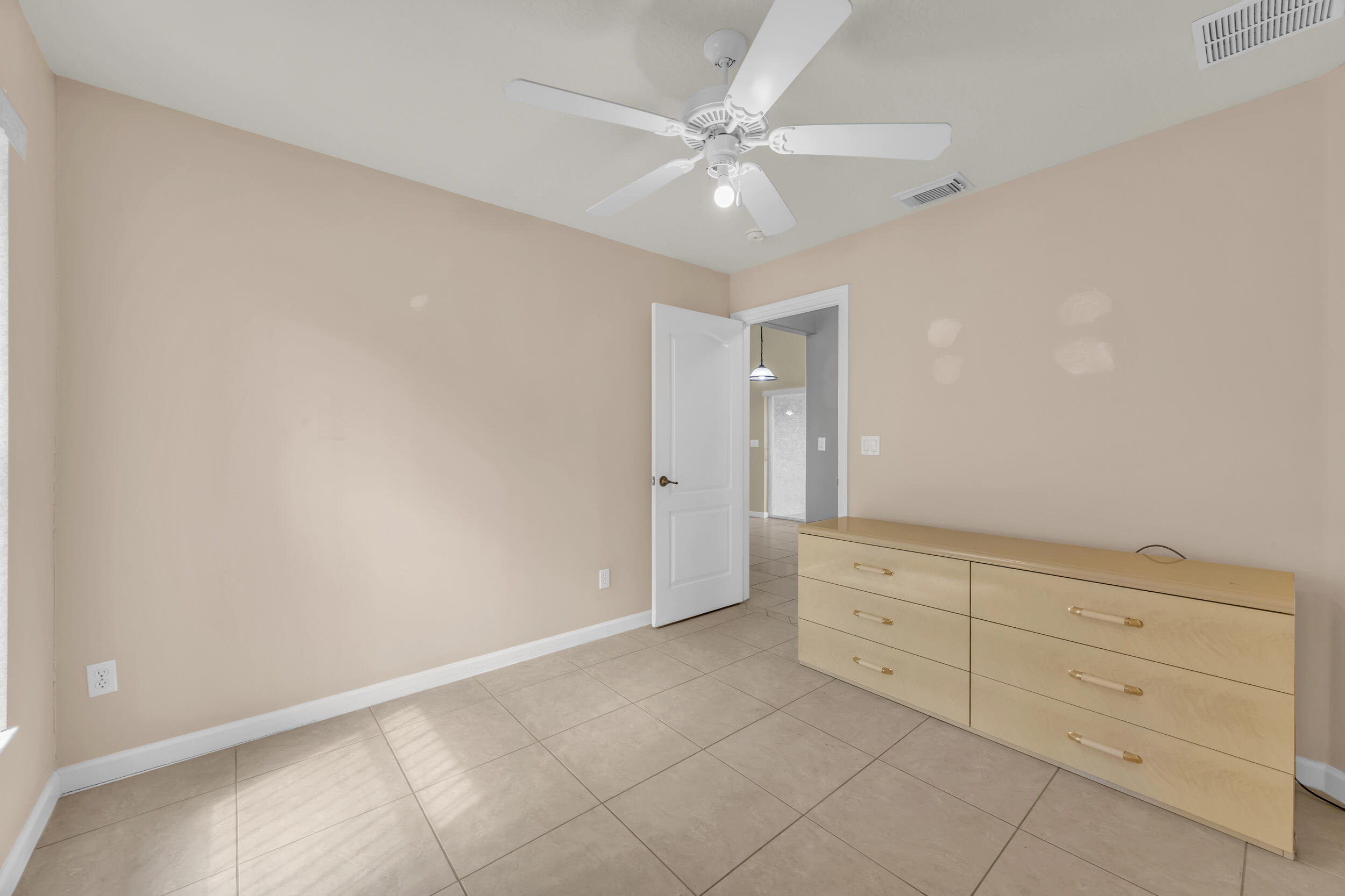 PORT ST LUCIE SECTION 33 - Residential