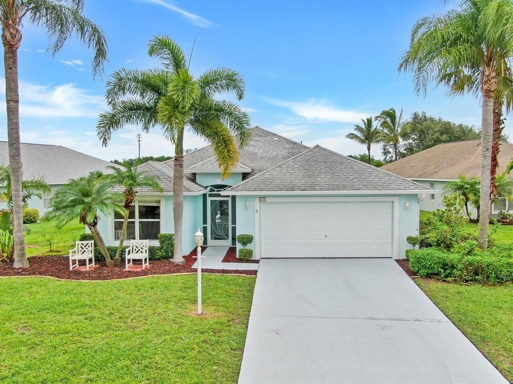 Photo of 521 SW Cyrilla Trail, Port Saint Lucie, FL 34953 (MLS # R10729441)