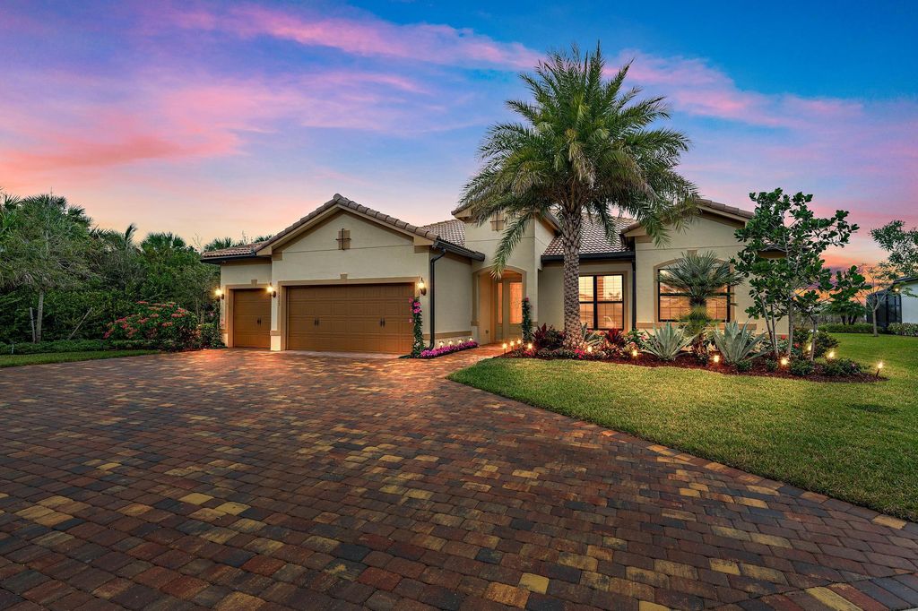 Photo of 11625 Sally Ann Drive, Palm Beach Gardens, FL 33412 (MLS # R10955744)